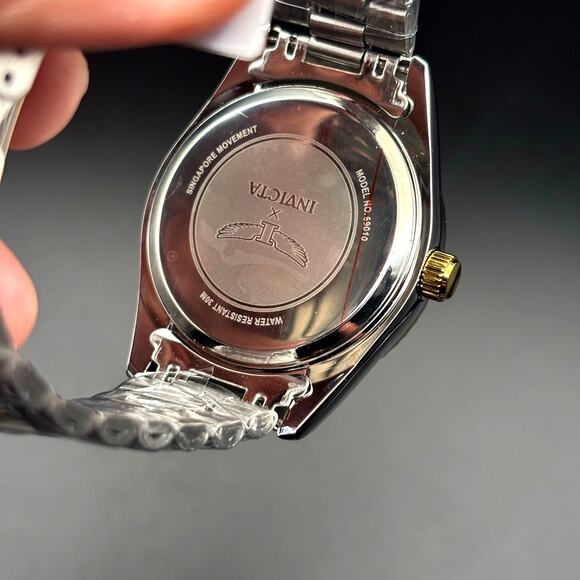 Invicta 69010 Mens Two-Tone Stainless Steel Watch Silver Dial NIBWT - Picture 12 of 17